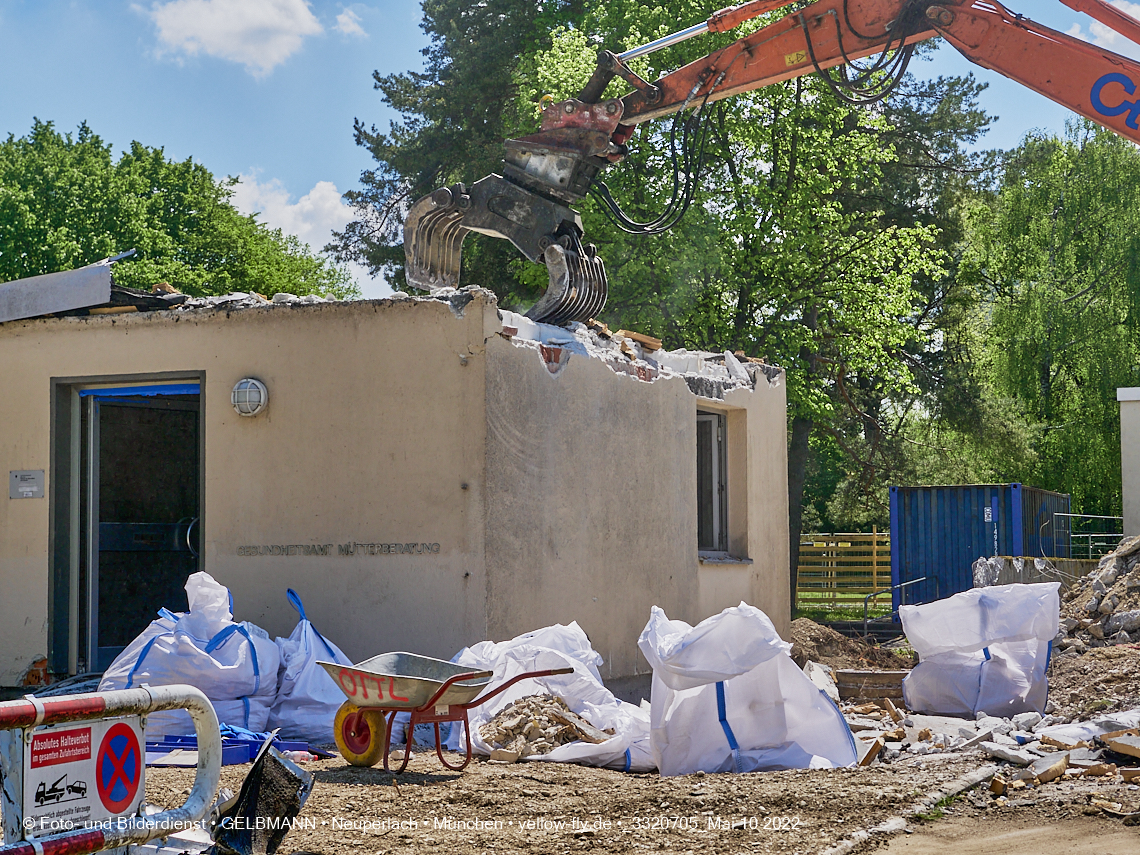 10.05.2022 - Baustelle am Haus für Kinder in Neuperlach